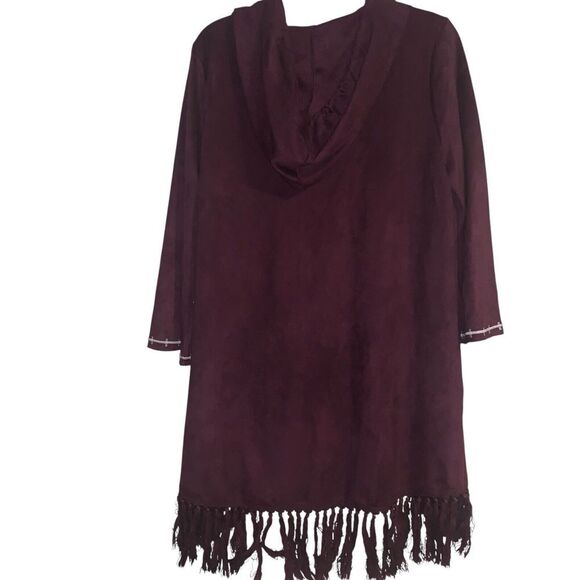 Monoreno Women's Faux Suede Hooded Long Top‎ Burgundy M Embroidered Fringed EUC - Picture 6 of 6